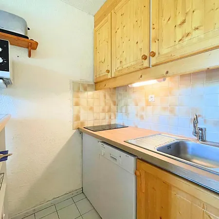 Grande Masse - De 19m² Pour 3 Personnes Avec Balcon Expose Sud Mae-5774 *
